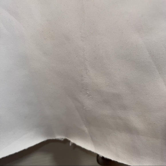 Bershka Oversized White Sweatshirt - Picture 6 of 6